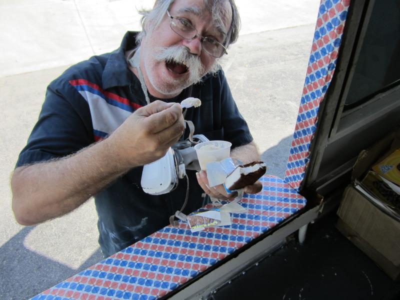 Ice cream truck catering at a Connecticut wedding